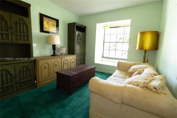 $1,350,000 | 10352 Northwest 46th Street, Doral, FL 33178