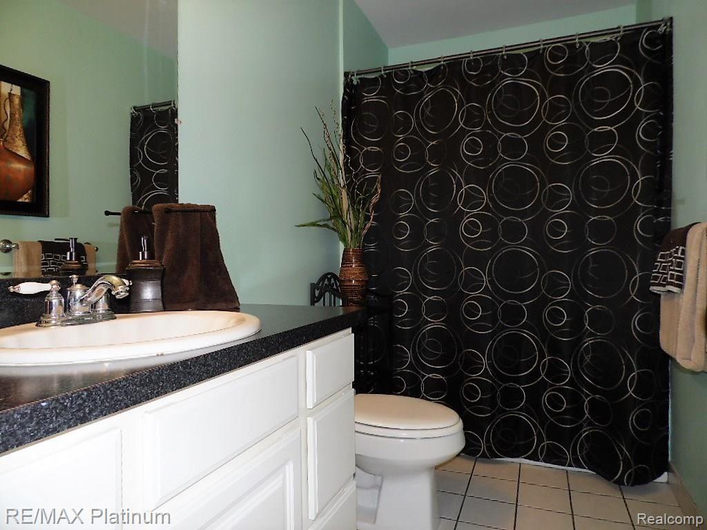 10414 Faussett Road Fenton, MI 48430 - Photo 13 of 28 SAM_1228.JPG