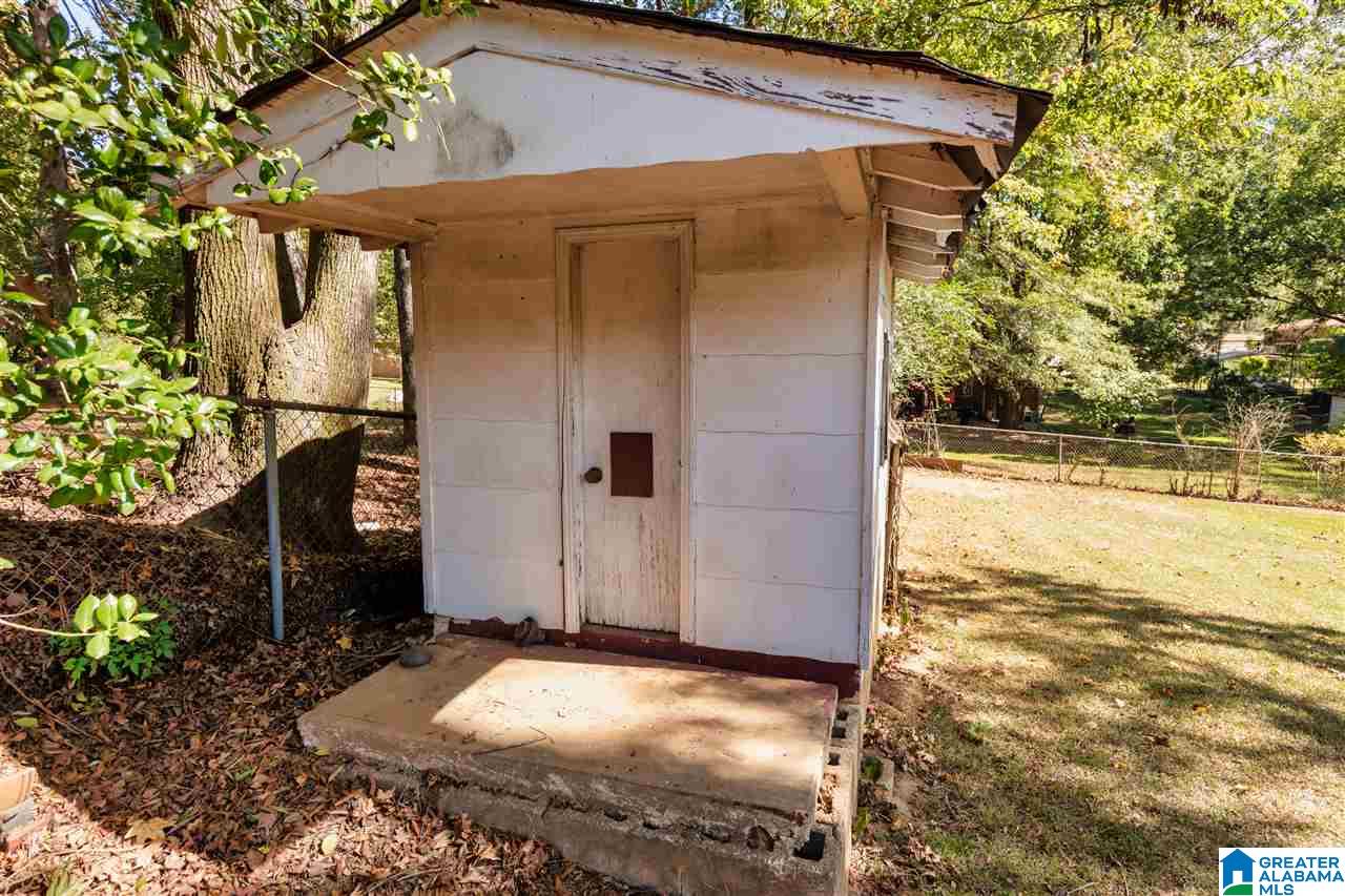 114 Pinecrest Road Bessemer, AL 35023 - Photo 10 of 39
