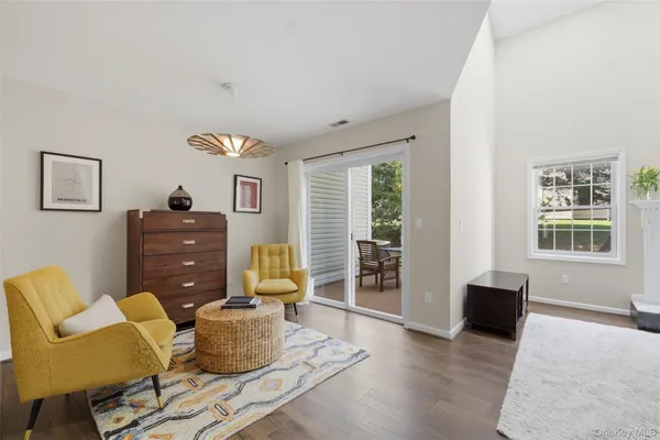 $449,000 | 60 Spruce Ridge Drive, Fishkill, NY 12524