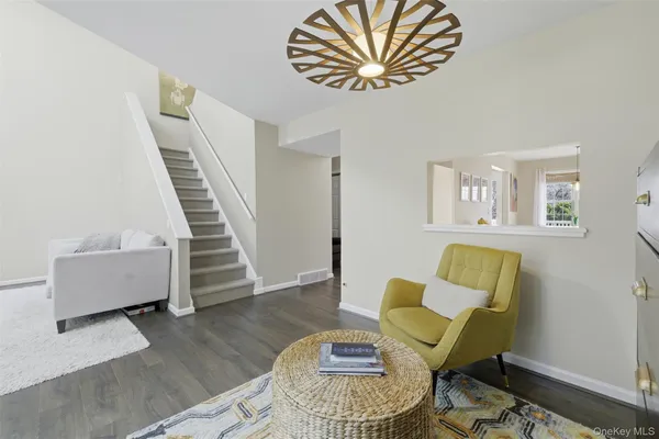 $449,000 | 60 Spruce Ridge Drive, Fishkill, NY 12524