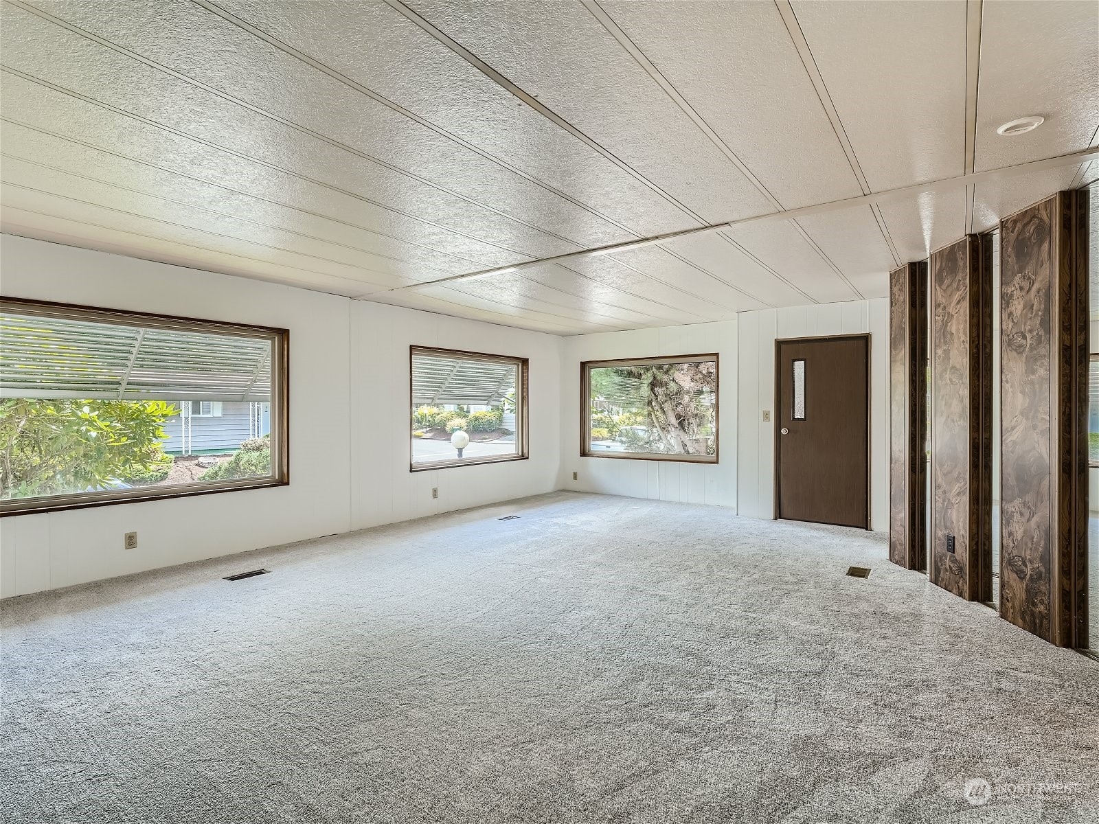 201 Union Avenue Southeast, Unit 105 Renton, WA 98059 - Photo 2 of 17 Gallery Image 2