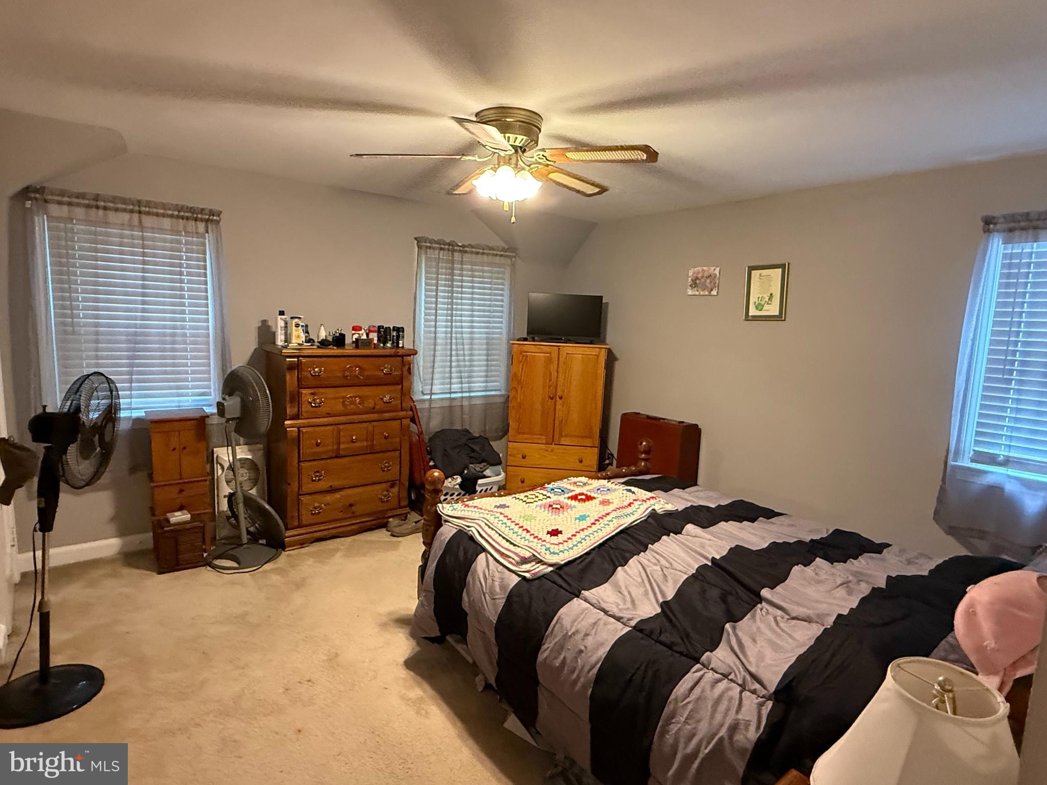 728 Stanbridge Road Drexel Hill, PA 19026 - Photo 12 of 18 Gallery Image 12