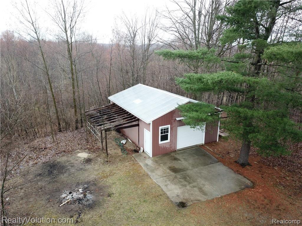 3440 June Road Columbiaville, MI 48421 - Photo 2 of 31