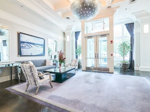 $2,495,000 | 100 Belvidere Street, Unit 7D, Boston, MA 02199