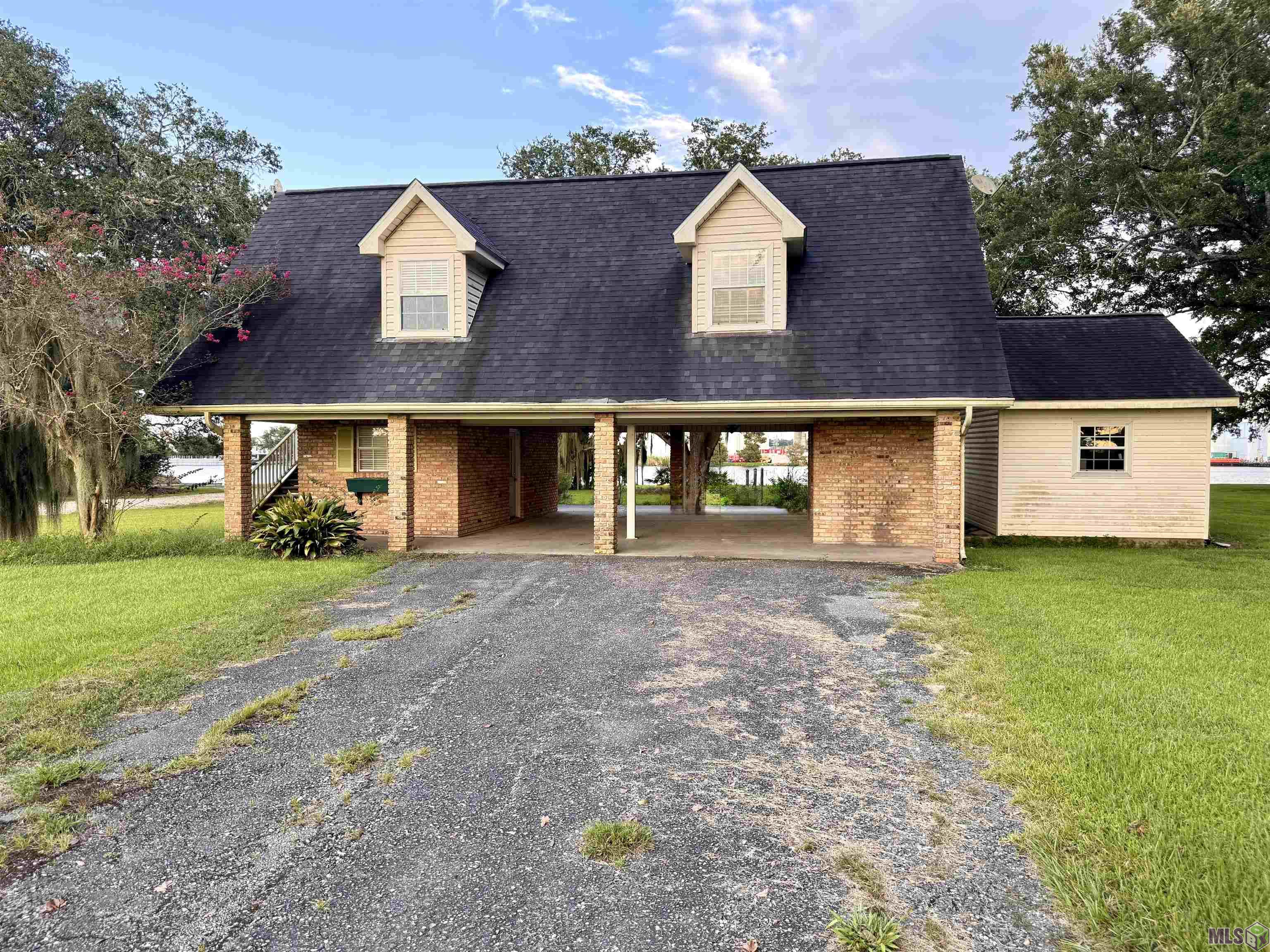 1086 Victoria Riverside Road Patterson, LA 70392 - Photo 2 of 34 Gallery Image 2
