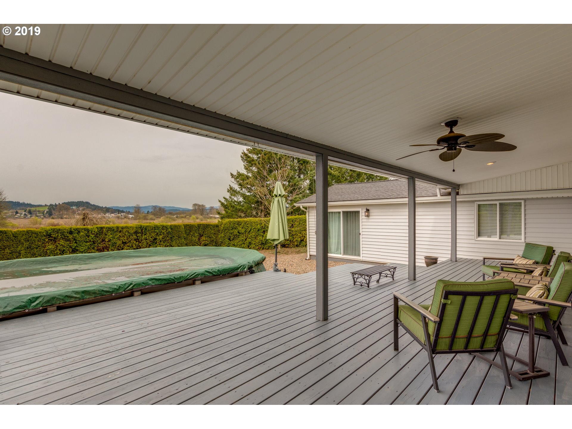 11379 Southwest Spring Hill Road Gaston, OR 97119 - Photo 19 of 28 a view of sitting area in balcony