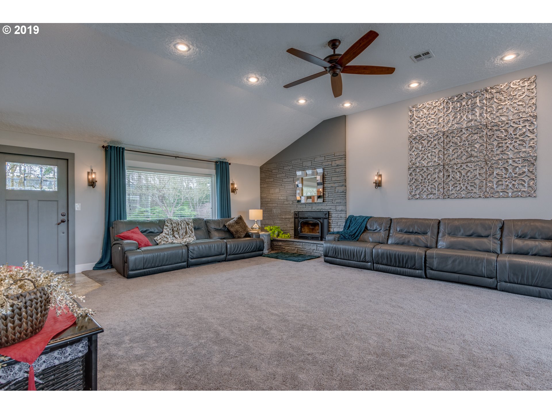 11379 Southwest Spring Hill Road Gaston, OR 97119 - Photo 6 of 28 a living room with furniture and a ceiling fan