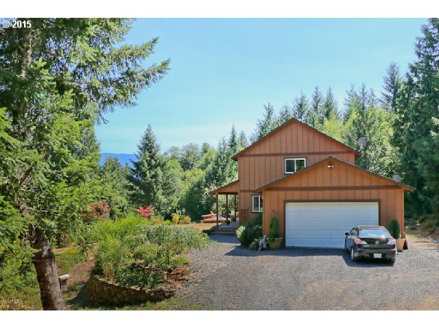 62 Rancho Del Oro Road Stevenson, WA 98648 - Photo 3 of 15 a car parked in front of house