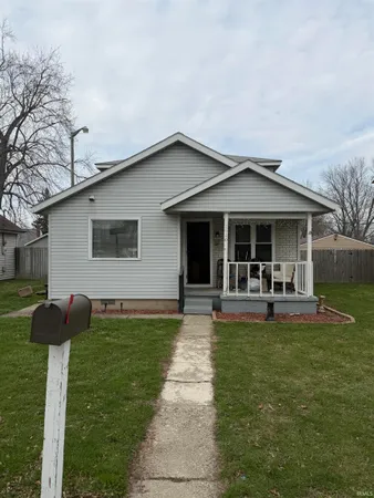 $69,900 | 2520 West 11th Street, Muncie, IN 47302