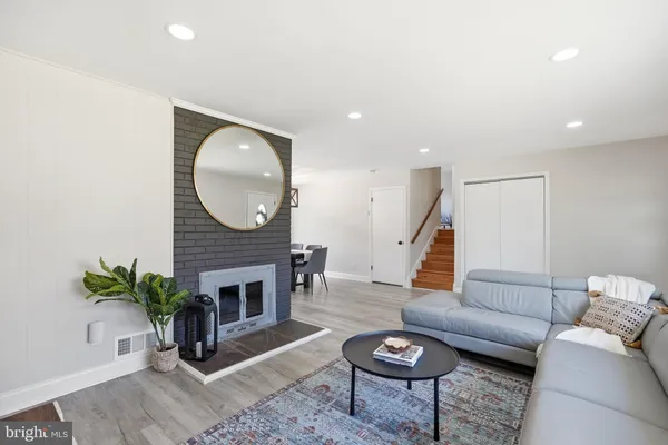 $775,000 | 7500 Murillo Street, Springfield, VA 22151