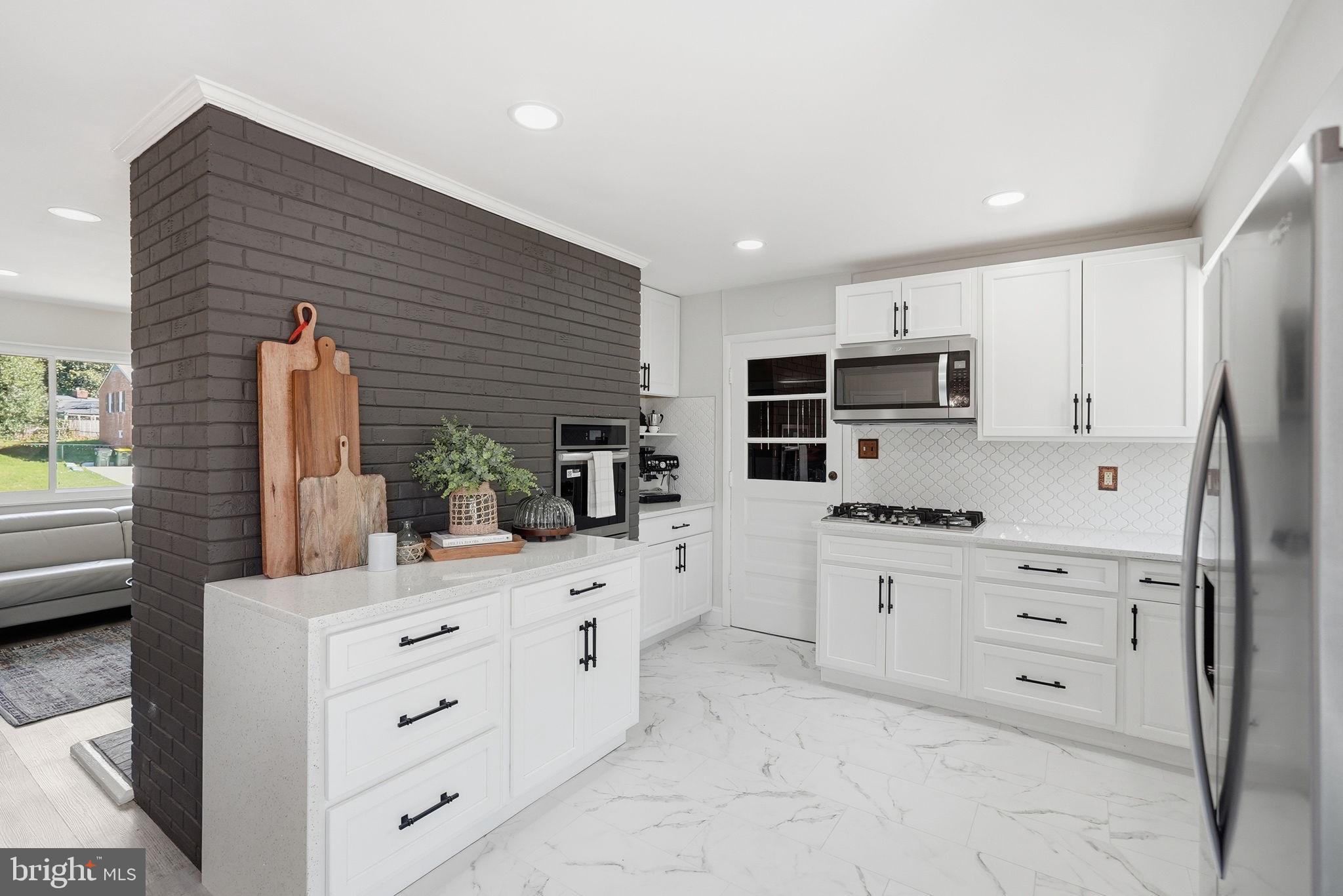 7500 Murillo Street Springfield, VA 22151 - Photo 9 of 44