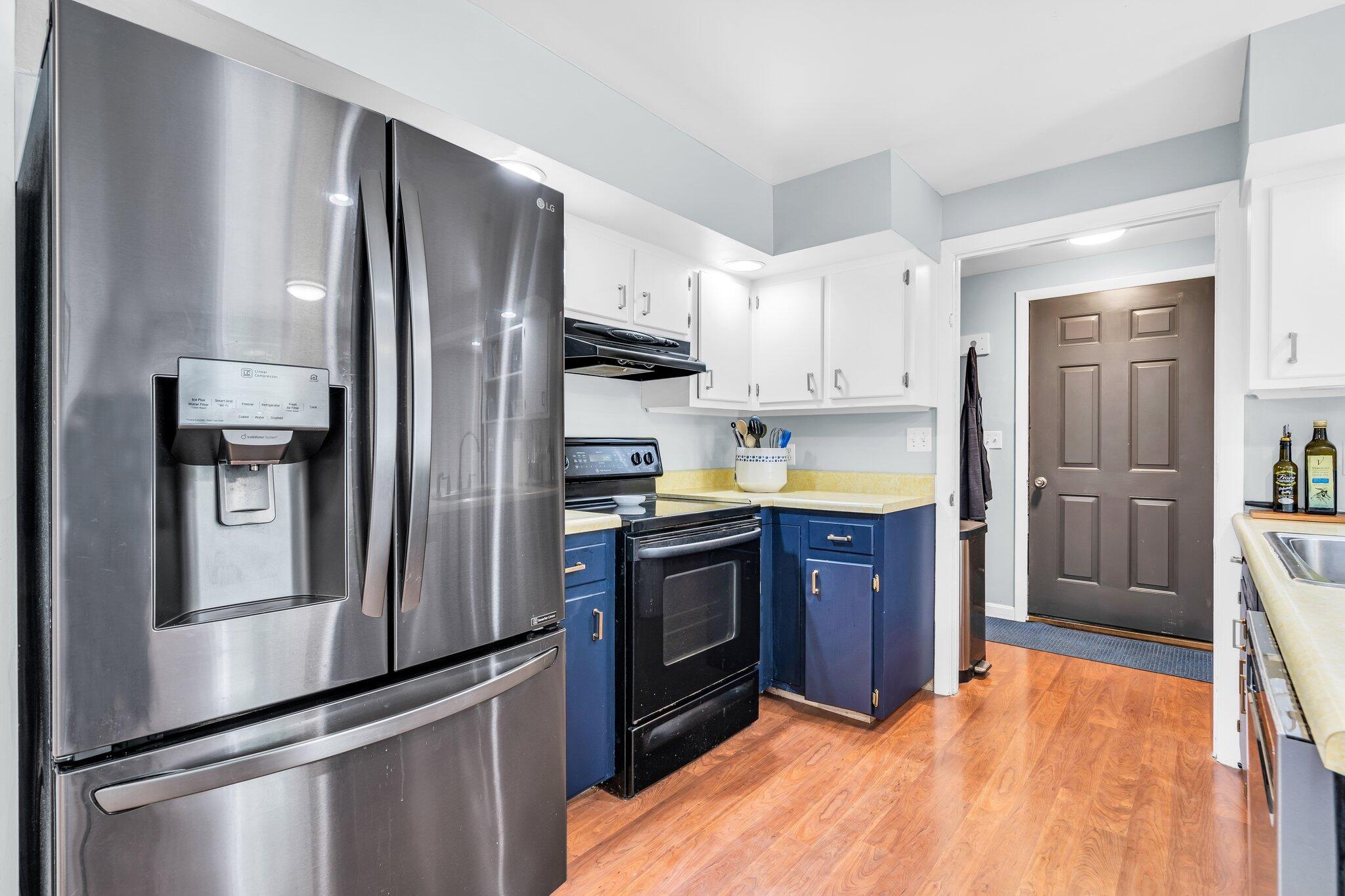 63 Pleasant Hill Road Freeport, ME 04032 - Photo 17 of 57 Kitchen
