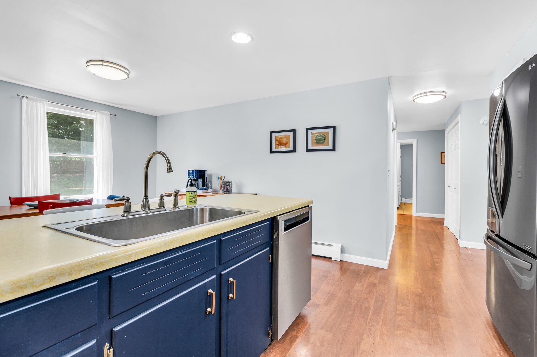 63 Pleasant Hill Road Freeport, ME 04032 - Photo 20 of 57 Kitchen