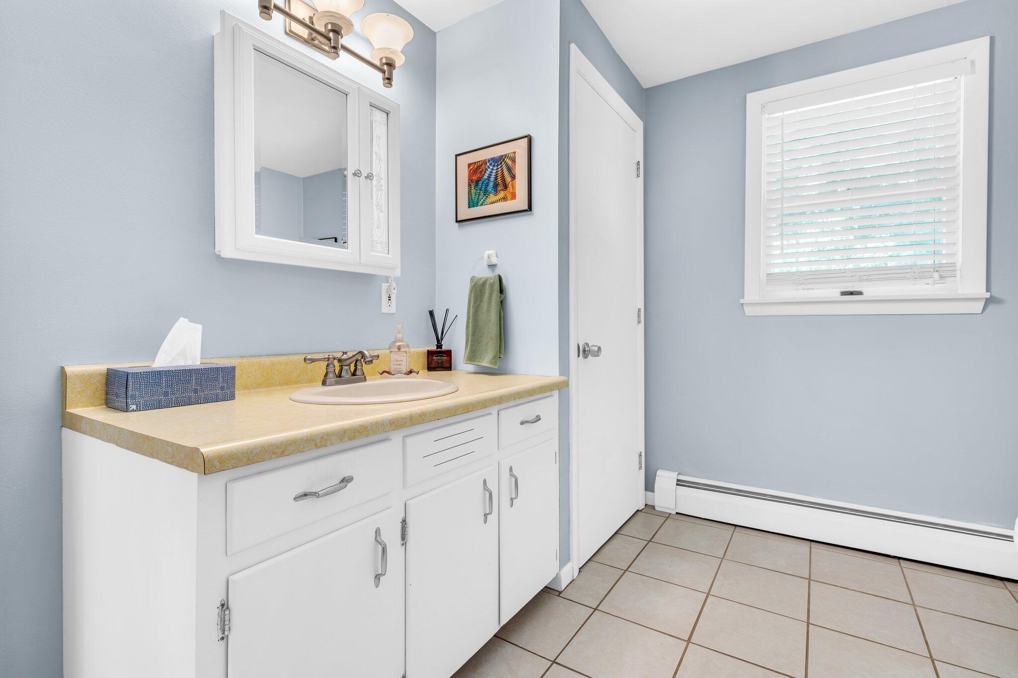 63 Pleasant Hill Road Freeport, ME 04032 - Photo 40 of 57 2nd Bath