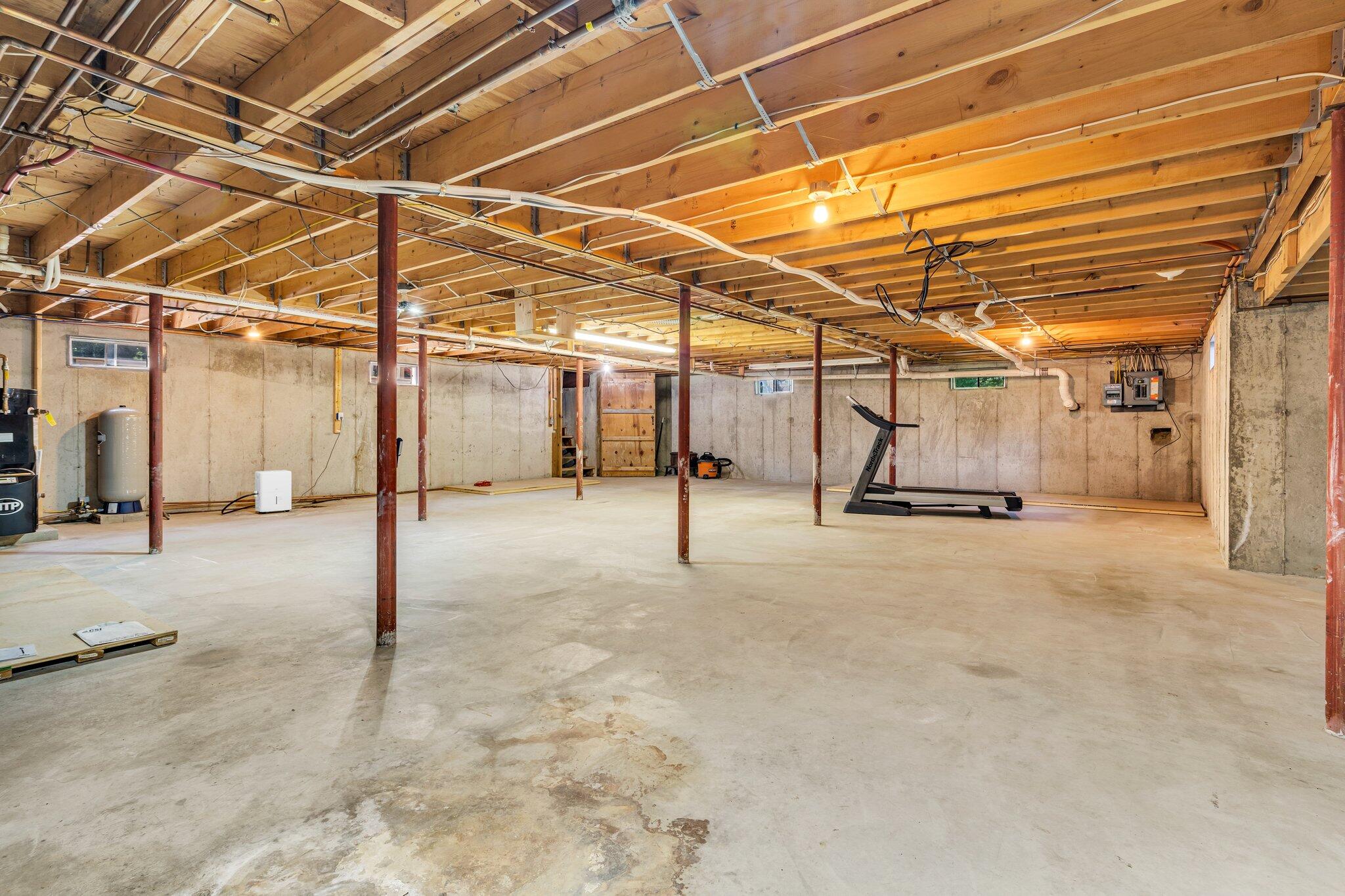 63 Pleasant Hill Road Freeport, ME 04032 - Photo 51 of 57 Basement