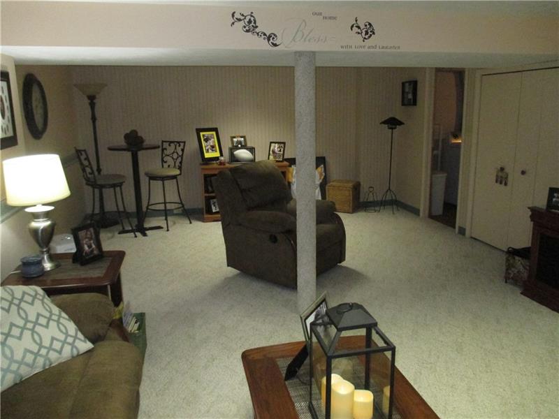 152 Meadow Wood Road Indiana, PA 15701 - Photo 14 of 21 FAMILY ROOM