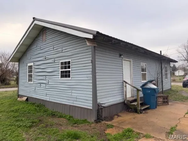 $19,500 | 303 West Neat Street, Poplar Bluff, MO 63901