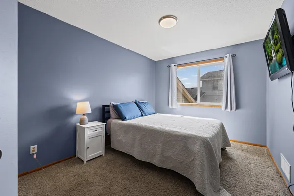 $385,000 | 15270 Sodium Street Northwest, Anoka, MN 55303