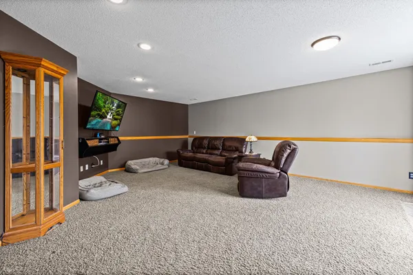 $385,000 | 15270 Sodium Street Northwest, Anoka, MN 55303