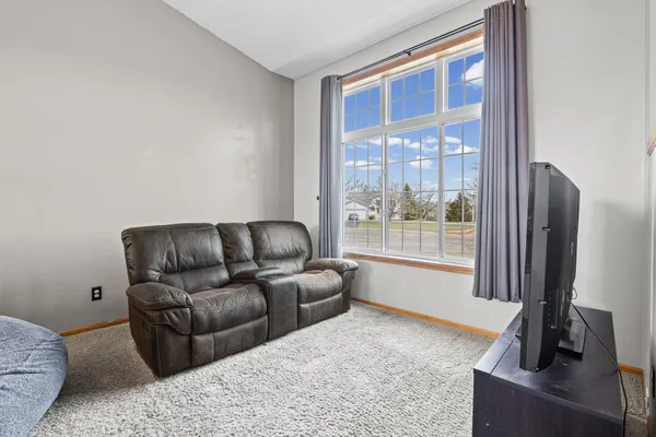 $385,000 | 15270 Sodium Street Northwest, Anoka, MN 55303