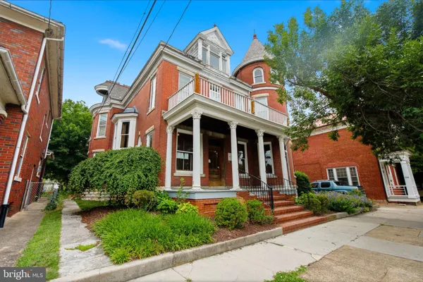 $599,900 | 310 West Burke Street, Martinsburg, WV 25401