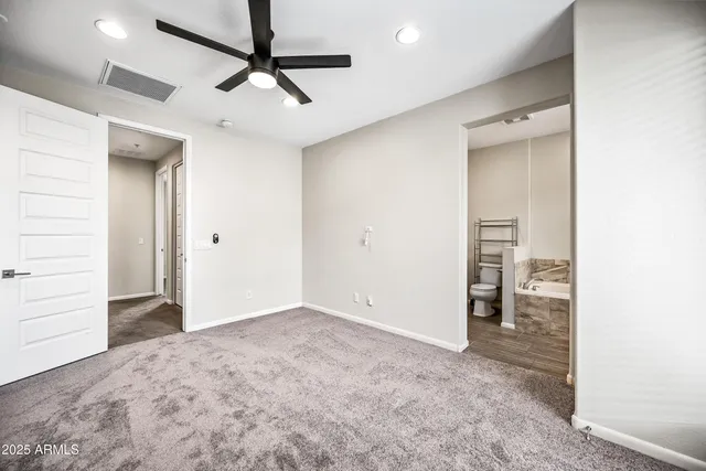 $2,695 | 2090 South Dorsey Lane, Unit 1004, Tempe, AZ 85282