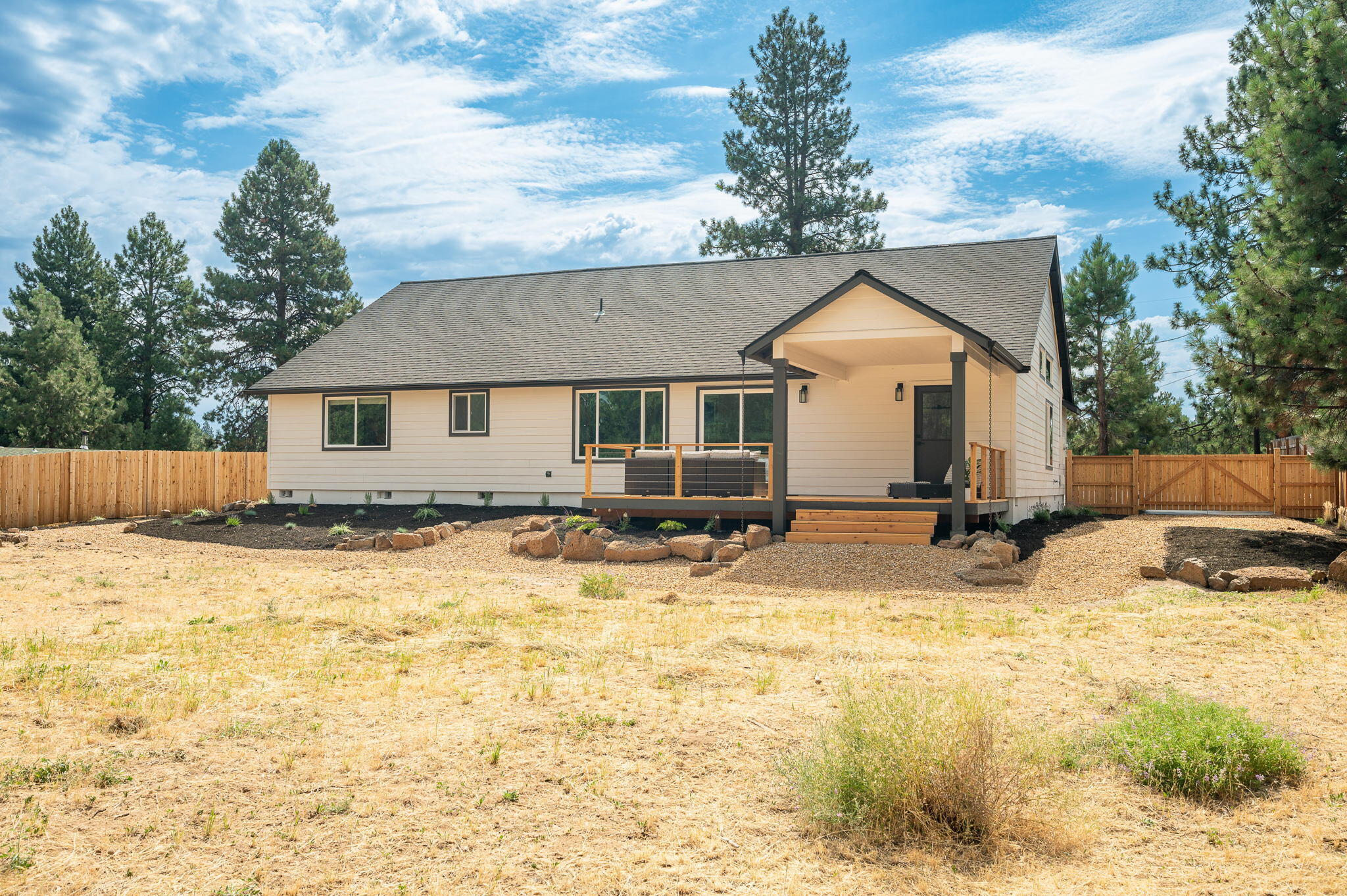 19644 Apache Road Bend, OR 97702 - Photo 40 of 42 11-web-or-mls-9.8 19644 Apache Rd-17