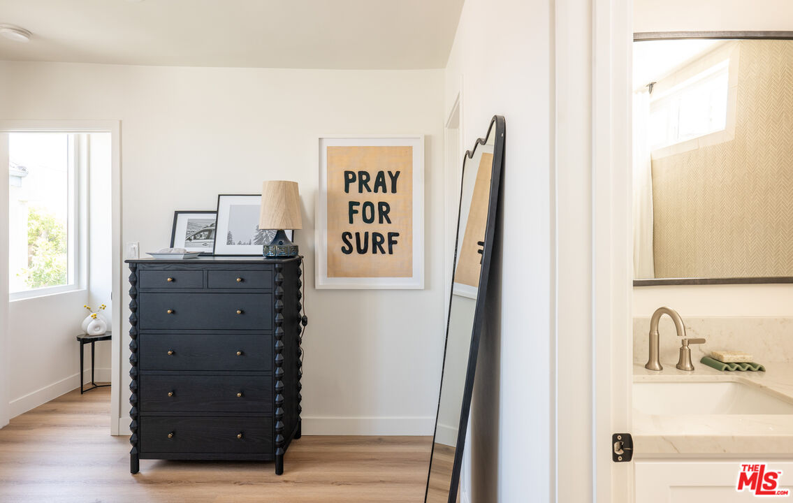 1144 17th Street, Unit 6 Santa Monica, CA 90403 - Photo 12 of 16