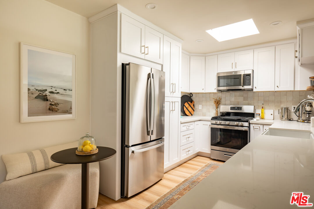 1144 17th Street, Unit 6 Santa Monica, CA 90403 - Photo 5 of 16