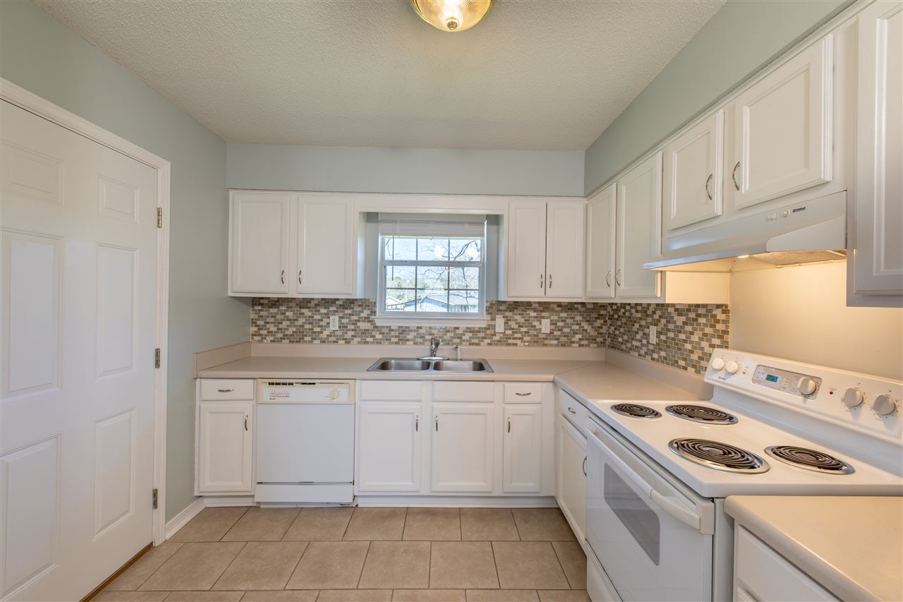 12943 Coventry Court Summerdale, AL 36580 - Photo 8 of 18