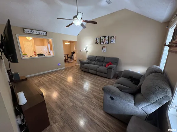 $176,000 | 5626 Silver Fox Drive, Carterville, IL 62918