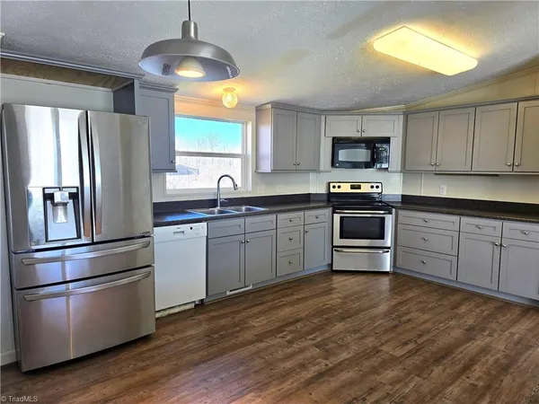 $1,695 | 165 Cattle Lane, Mocksville, NC 27028