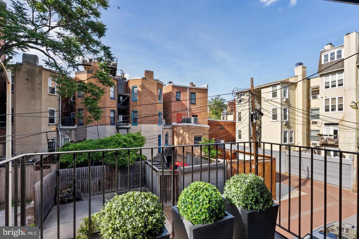1617 Swann Street Northwest, Unit 5 Washington, DC 20009 - Photo 11 of 23