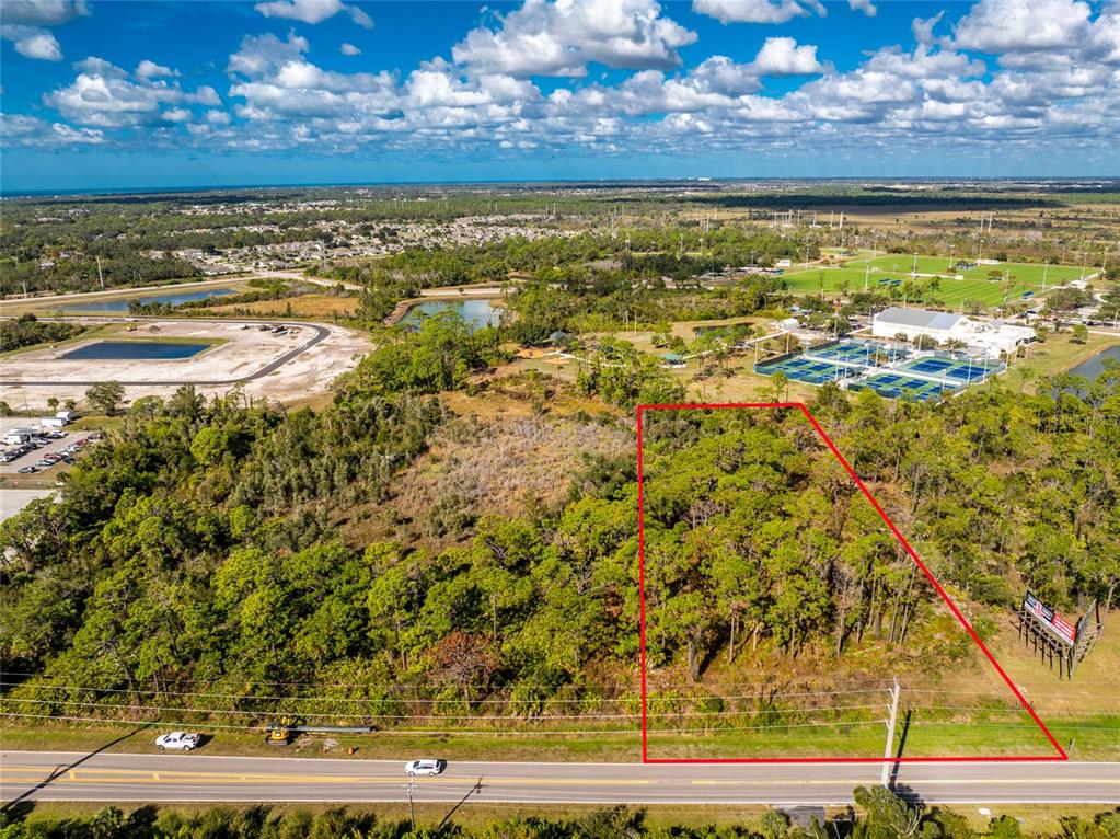 1060 South River Road Englewood, FL 34223 - Photo 8 of 14 a view of an ocean