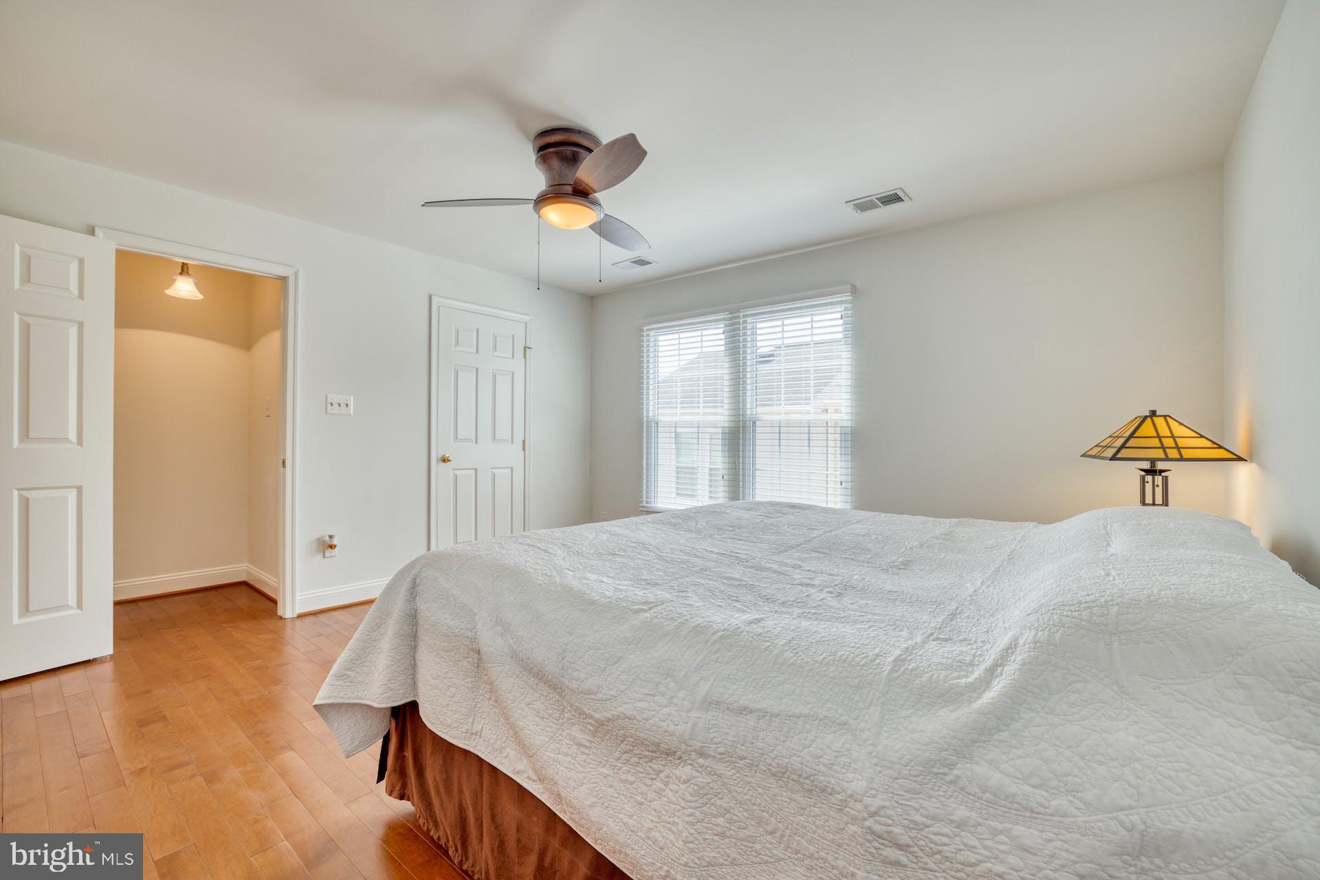 2184 South Glebe Road Arlington, VA 22204 - Photo 19 of 29 Gallery Image 19