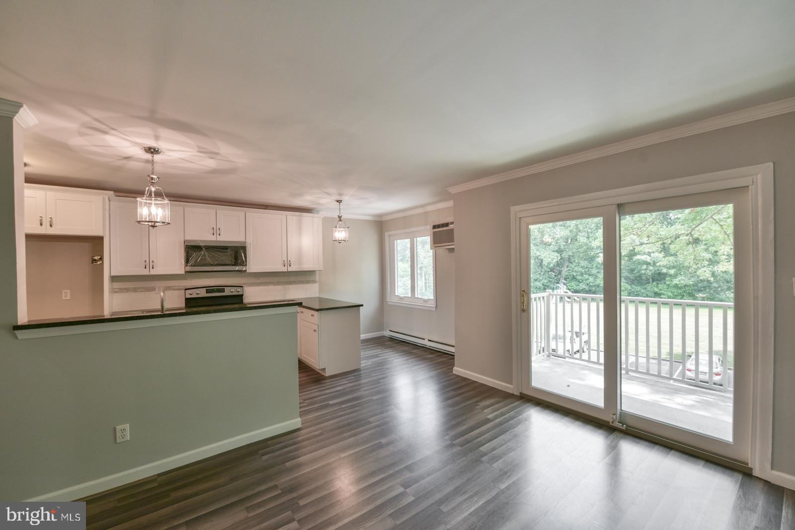 200 Campbell Circle, Unit E7 Downingtown, PA 19335 - Photo 11 of 28 Newer Appliances