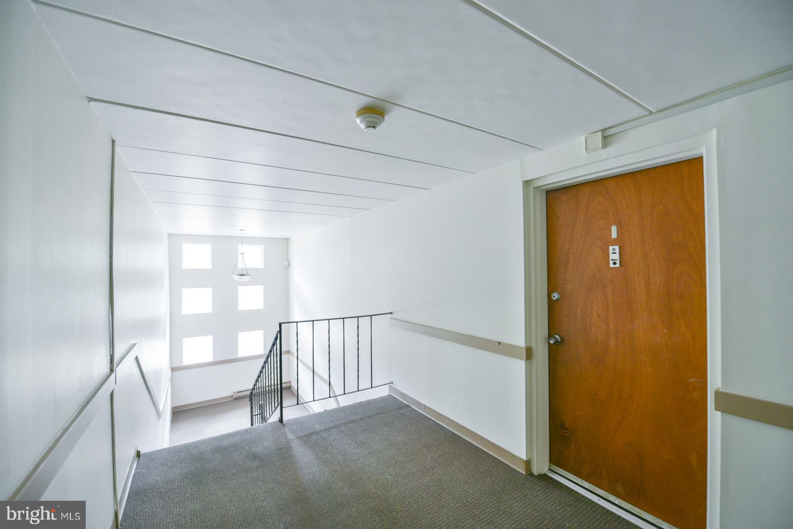 200 Campbell Circle, Unit E7 Downingtown, PA 19335 - Photo 2 of 28 Second Floor Foyer