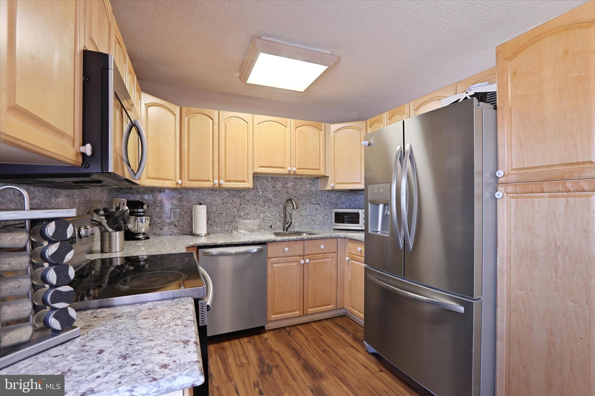 49 Prunewood Road Levittown, PA 19056 - Photo 13 of 31 Gallery Image 13