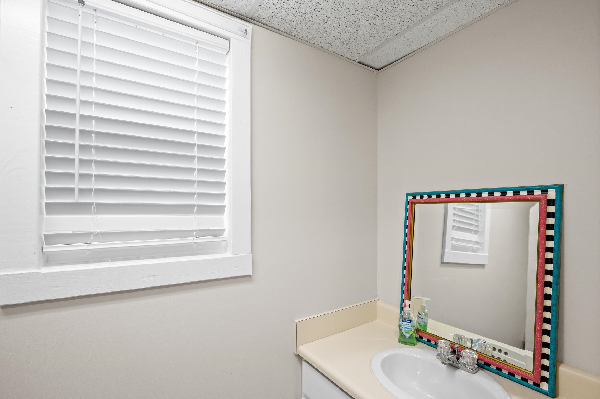 30388 River Road Orange Beach, AL 36561 - Photo 56 of 72 Bathroom