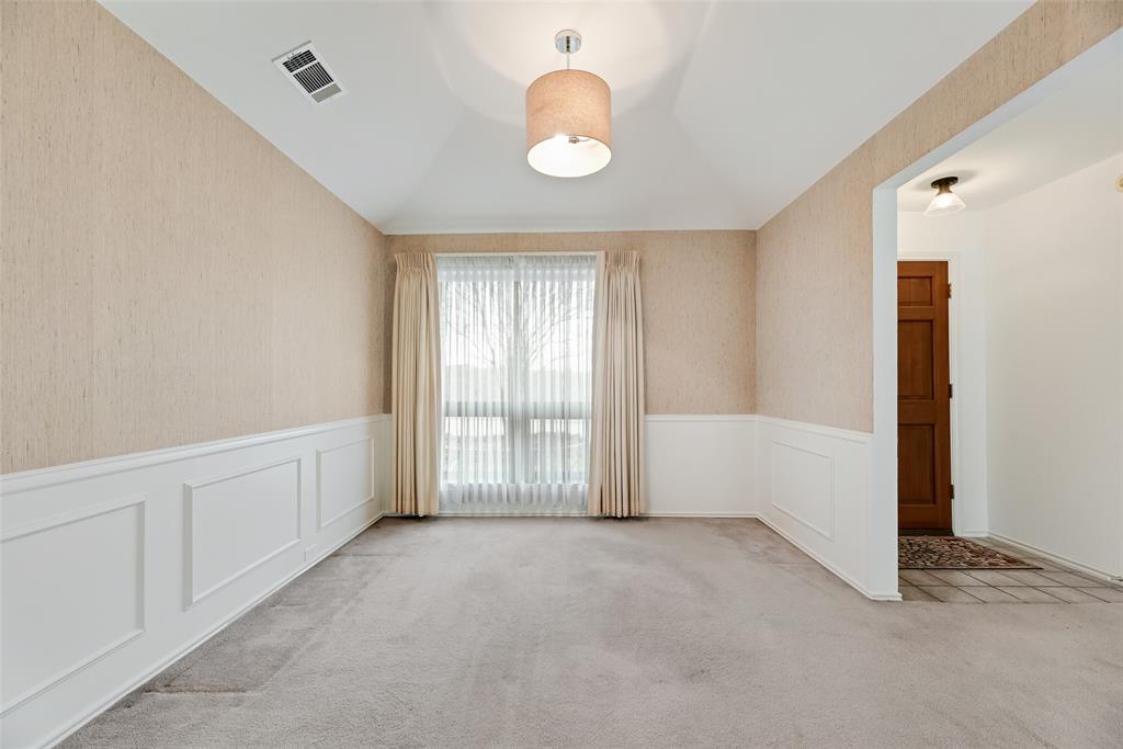 1635 Cemetery Hill Road Carrollton, TX 75007 - Photo 11 of 34