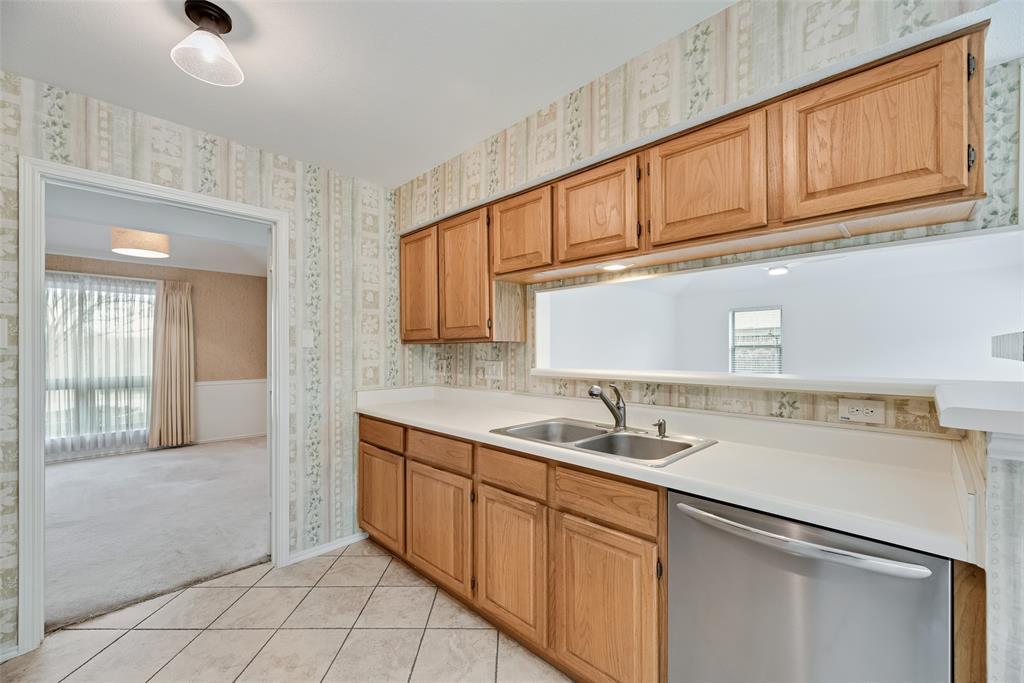 1635 Cemetery Hill Road Carrollton, TX 75007 - Photo 19 of 34