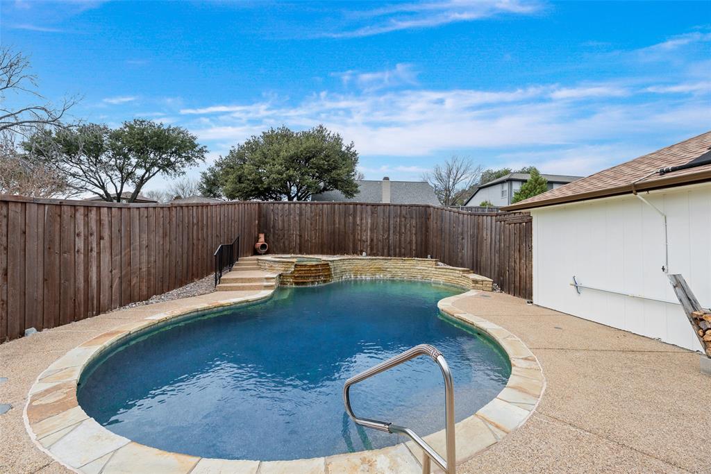 1635 Cemetery Hill Road Carrollton, TX 75007 - Photo 31 of 34