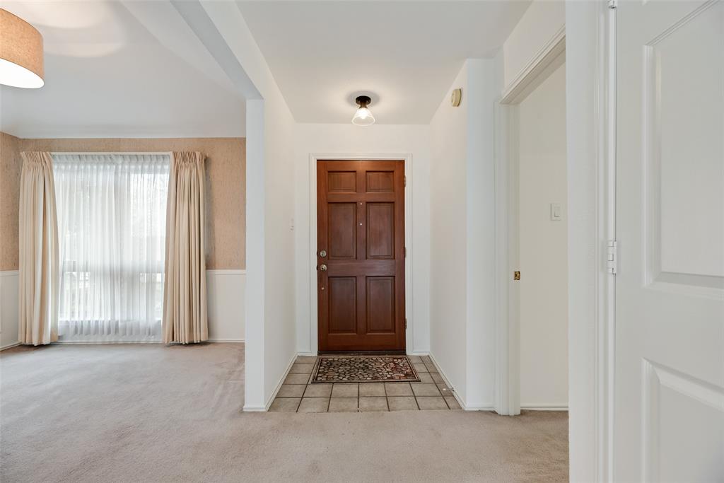 1635 Cemetery Hill Road Carrollton, TX 75007 - Photo 7 of 34