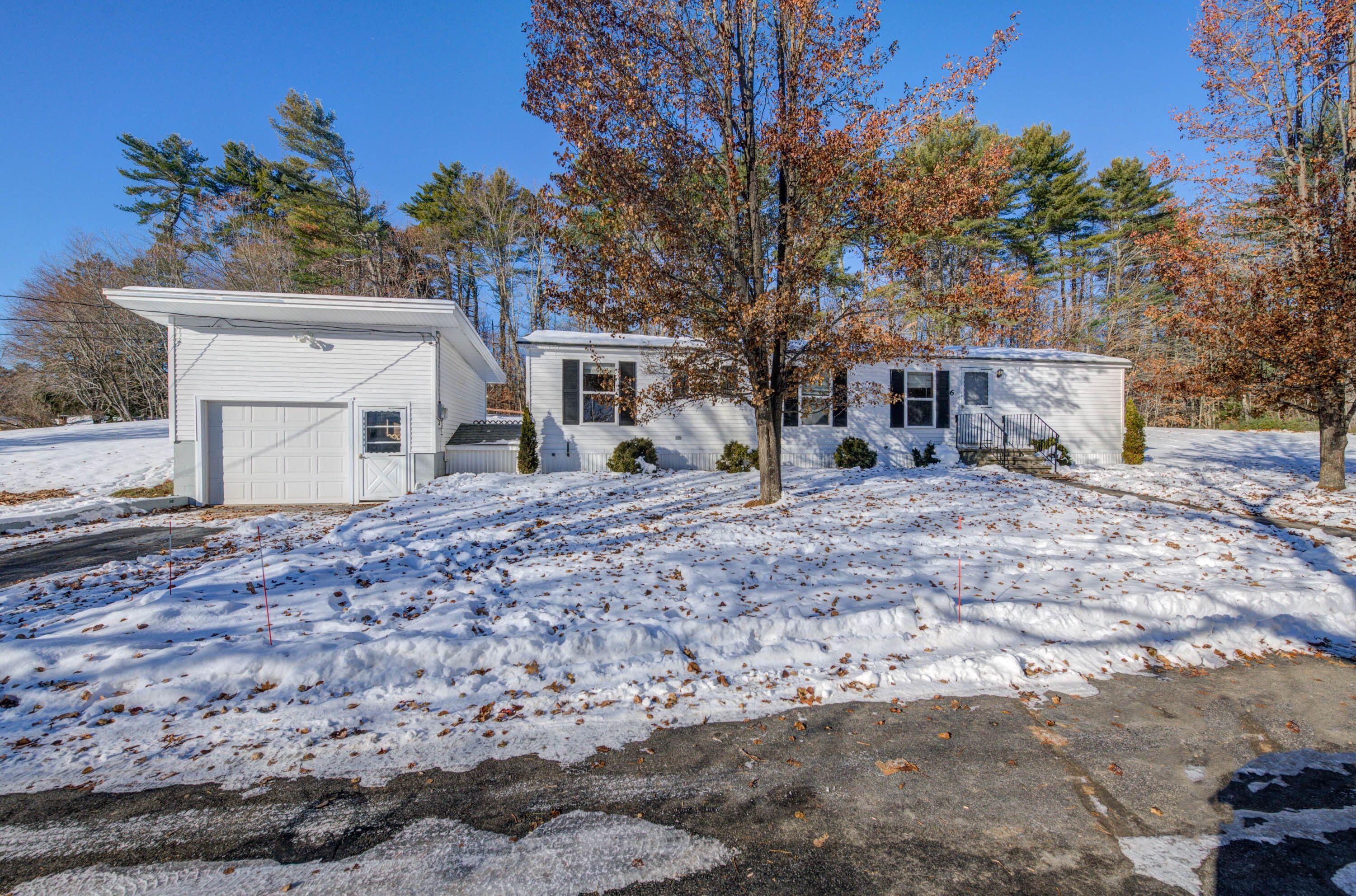 6 Williams Lane Raymond, ME 04071 - Photo 2 of 37 IMG_9309