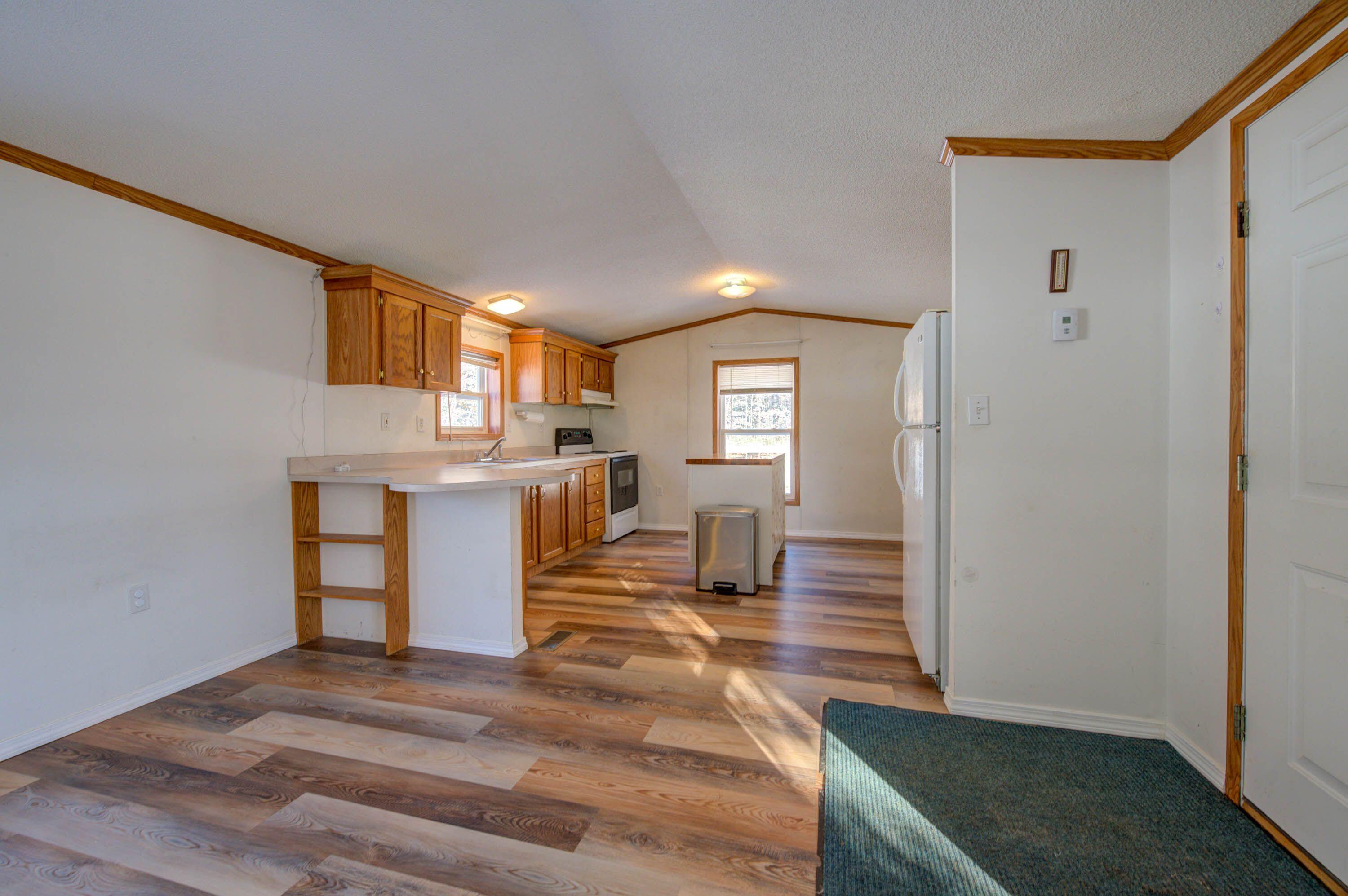 6 Williams Lane Raymond, ME 04071 - Photo 6 of 37 IMG_9313