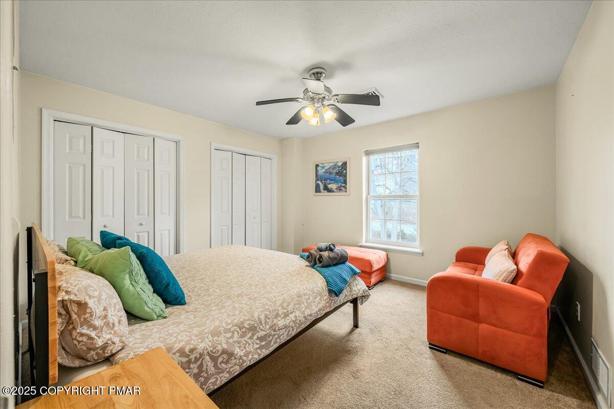 2127 Warwick Circle Tobyhanna, PA 18466 - Photo 29 of 44 49-HomeView_Media-2127_Warwick_Cir
