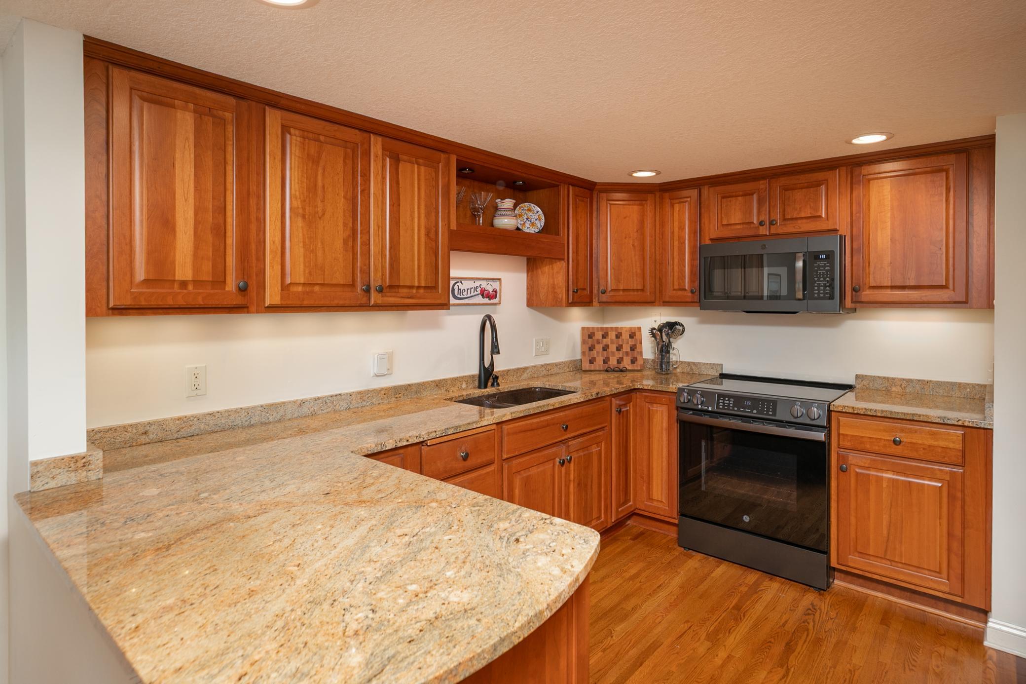 2016 Southfield Court Southwest Rochester, MN 55902 - Photo 11 of 50 Gallery Image 11