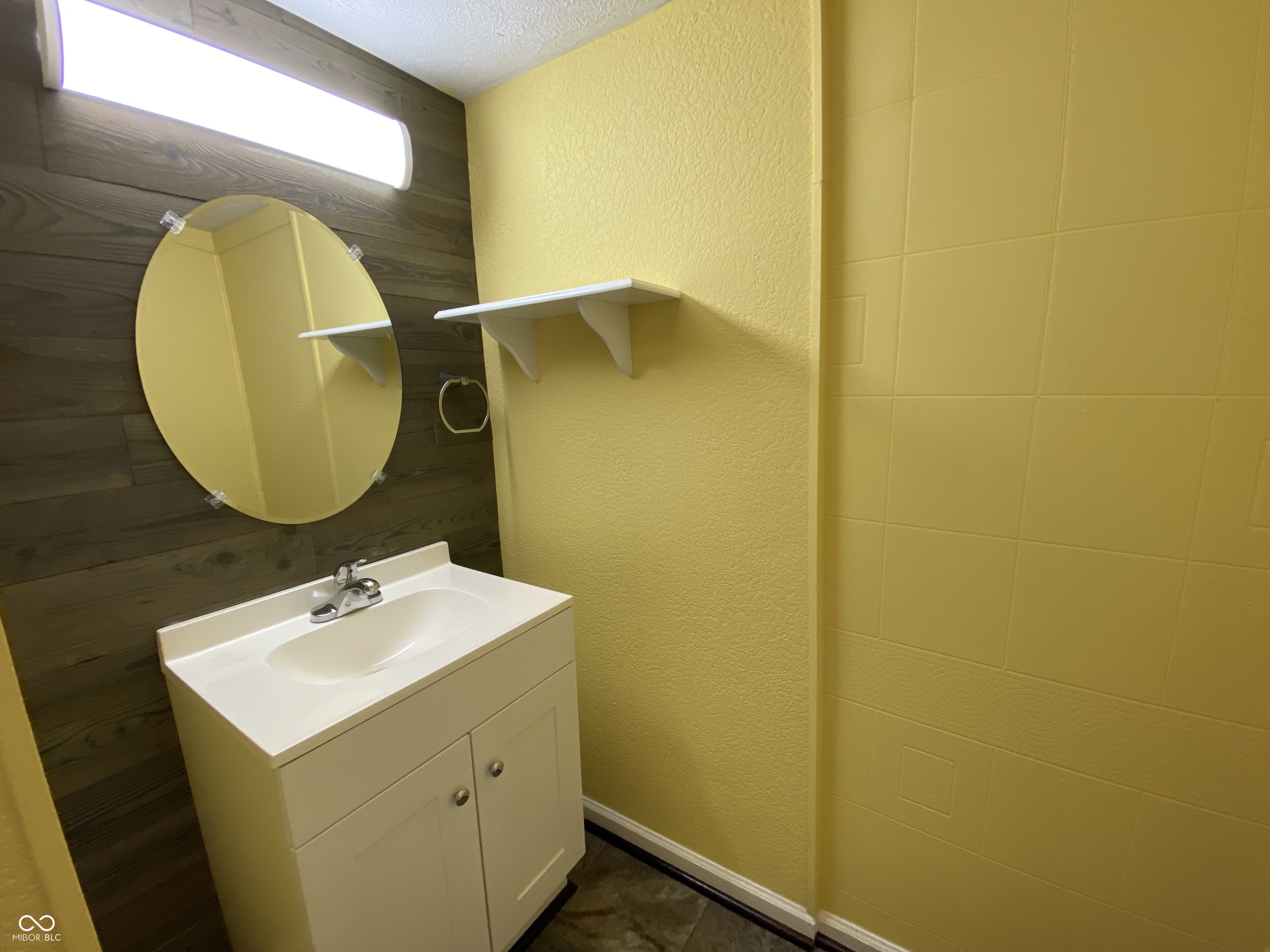 122 17th Street Bedford, IN 47421 - Photo 9 of 30