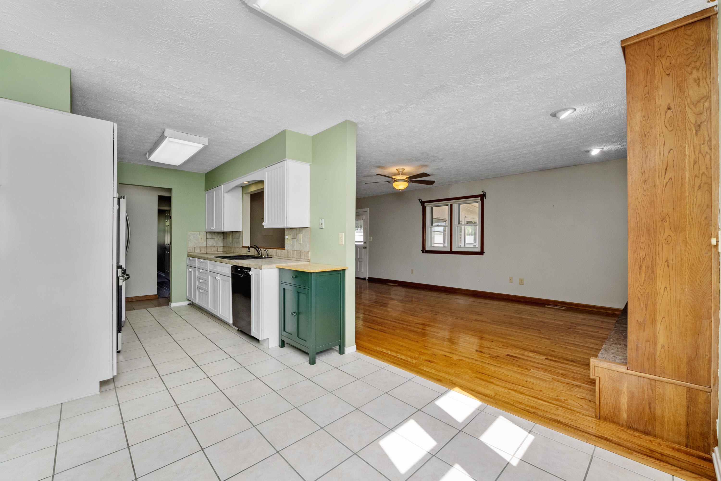 1129 Cayton Road Florence, KY 41042 - Photo 20 of 37